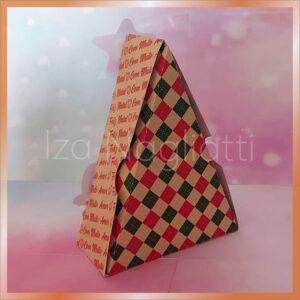 Caixa triangulo, simulando árvore de natal