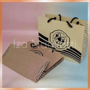 Sacola de papel personalizada, frente, verso e lateral (Molde para confecção manual)