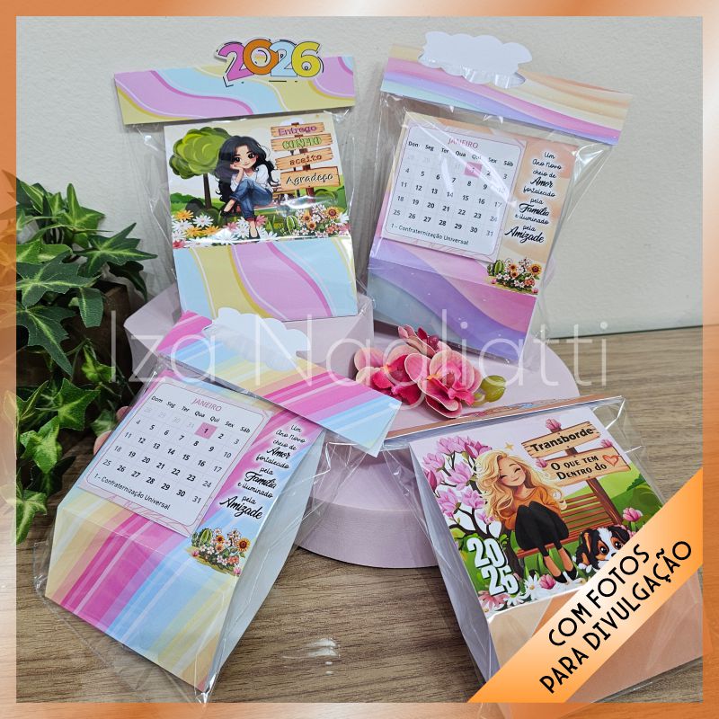 4 modelos de mini calendários de mesa meninas 2026 - Imagem 6