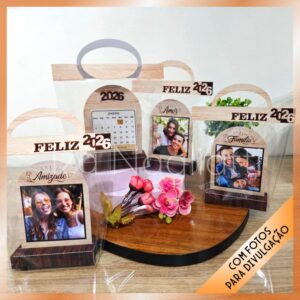 4 Mini calendários de mesa com foto, tipo madeira – 2026